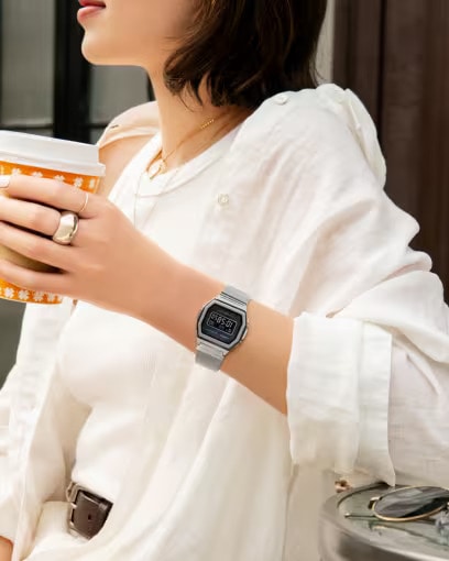カシオ CASIO CASIO CLASSIC カシオクラシック PREMIUMシリーズ A1000M-1BJF  日常生活用防水 国内正規品 4549526346897 【送料無料 北海道/沖縄/離島除く】 1BJF FREE