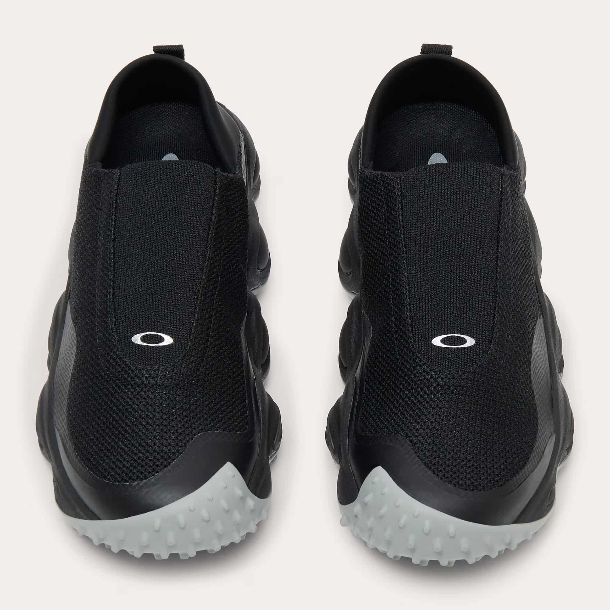 OAKLEY Eon Shift pitch black オークリー イオンシフト FOF100704-021 27.0cm メンズ  スニーカー シューズ サンダル 8056153912495【送料無料 北海道/沖縄/離島を除く】 pitch black 27.0cm