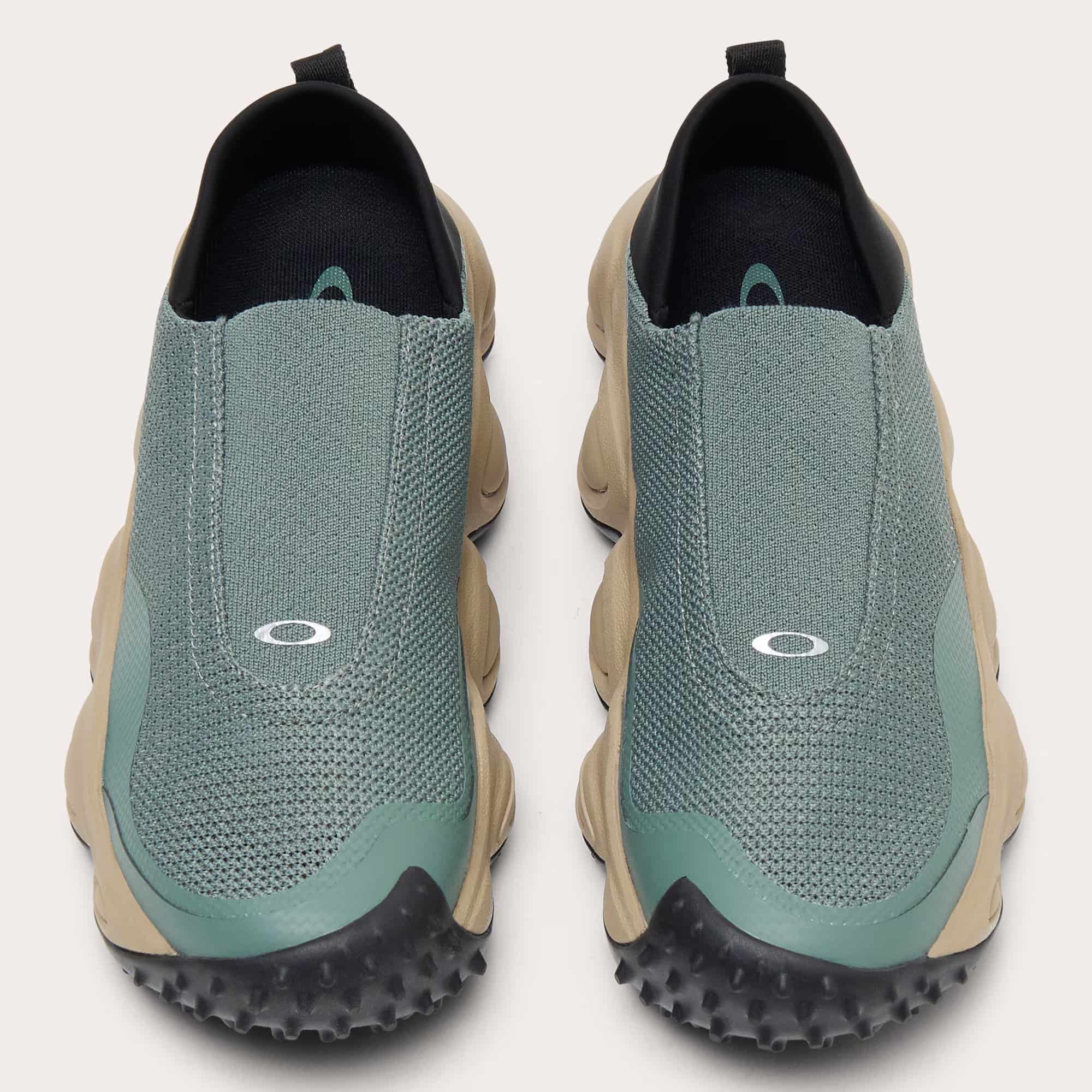 【NEW】OAKLEY Eon Shift aviator green オークリー イオンシフト FOF100704-74O 26.0cm～28.0cm メンズ  スニーカー シューズ サンダル 8056153912631【送料無料 北海道/沖縄/離島を除く】 aviator green 26.0cm