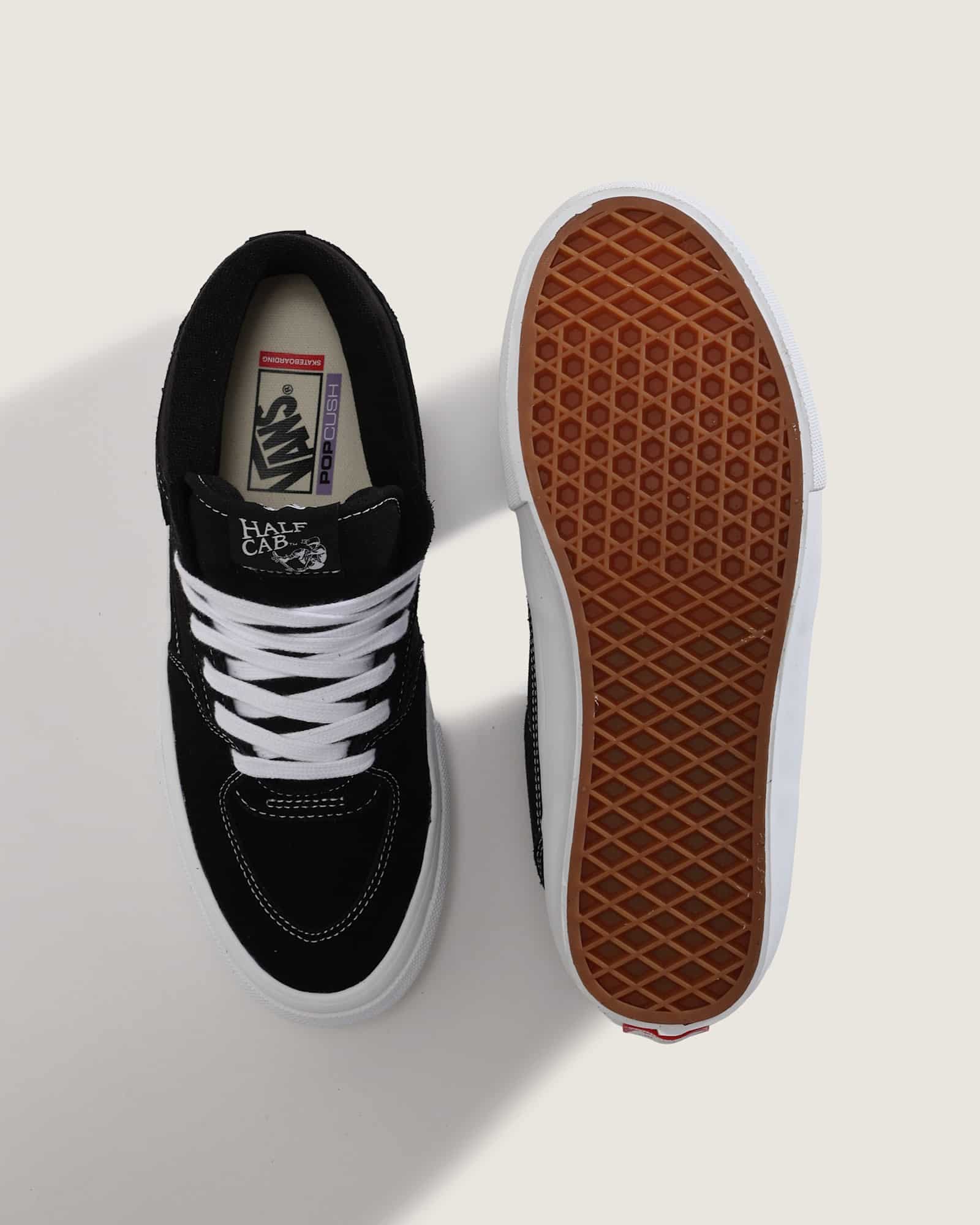 VANS SKATE HALF CAB BLACK/WHITE VN0A5FCDY28 バンズ スケート ハーフキャブ 23.5cm～28.0㎝ スニーカー メンズ シューズ 0194901609940 【送料無料 北海道/沖縄/離島を除く】 BLACK/WHITE 23.5cm