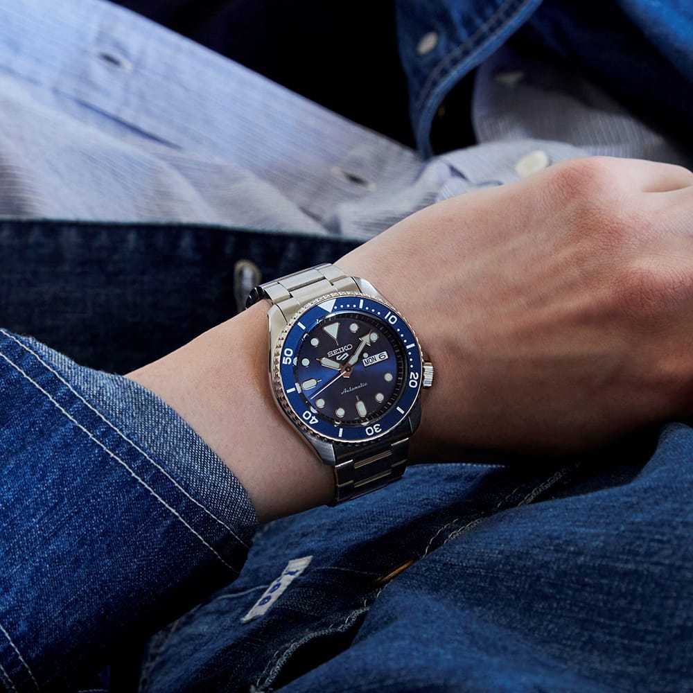 セイコー SEIKO 5スポーツ SKX series SBSA001 自動巻（手巻つき） BLUE 4954628452740 腕時計 国内正規品   【送料無料 北海道/沖縄/離島除く】 FREE