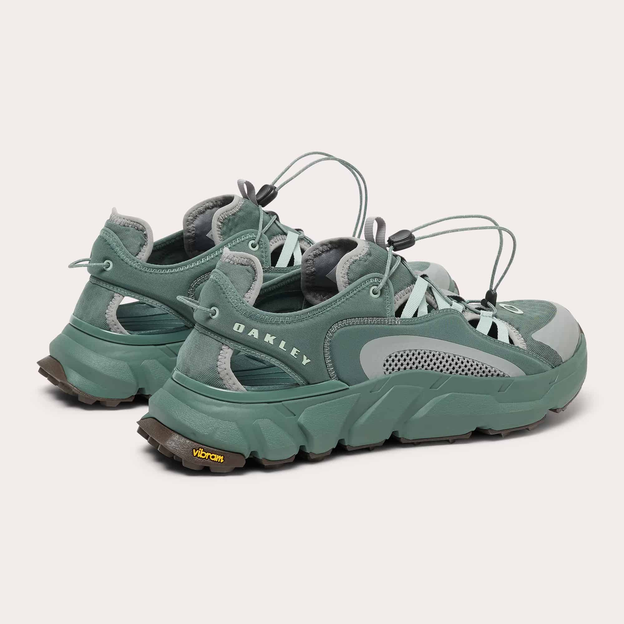 【NEW】 OAKLEY AQUATERRA HYBRID aviator green オークリー アクアテラ ハイブリッド 26.0cm～28.0cm メンズ  スニーカー シューズ サンダル 8056153895057【送料無料 北海道/沖縄/離島を除く】 aviator green 26.0cm