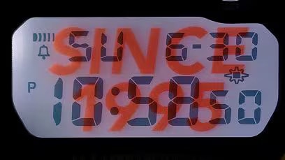 アニバーサリーを飾る液晶デザイン（ライト点灯時）