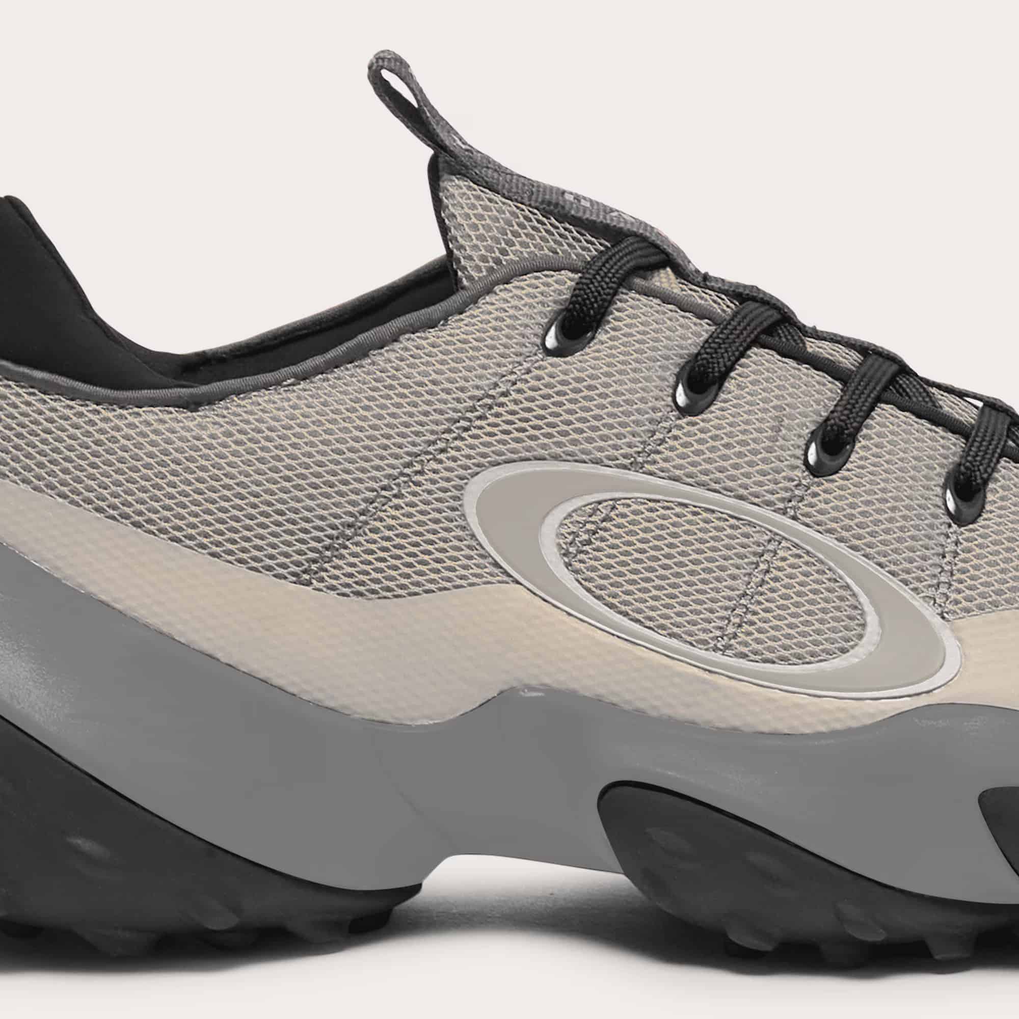 【注目アイテム】OAKLEY Edge Flex mist/cement オークリー エッジ フレックス 26.0cm～28.0cm メンズ ゴルフ スニーカー シューズ 8056153606318 【送料無料 北海道/沖縄/離島を除く】 mist/cement 26.0cm