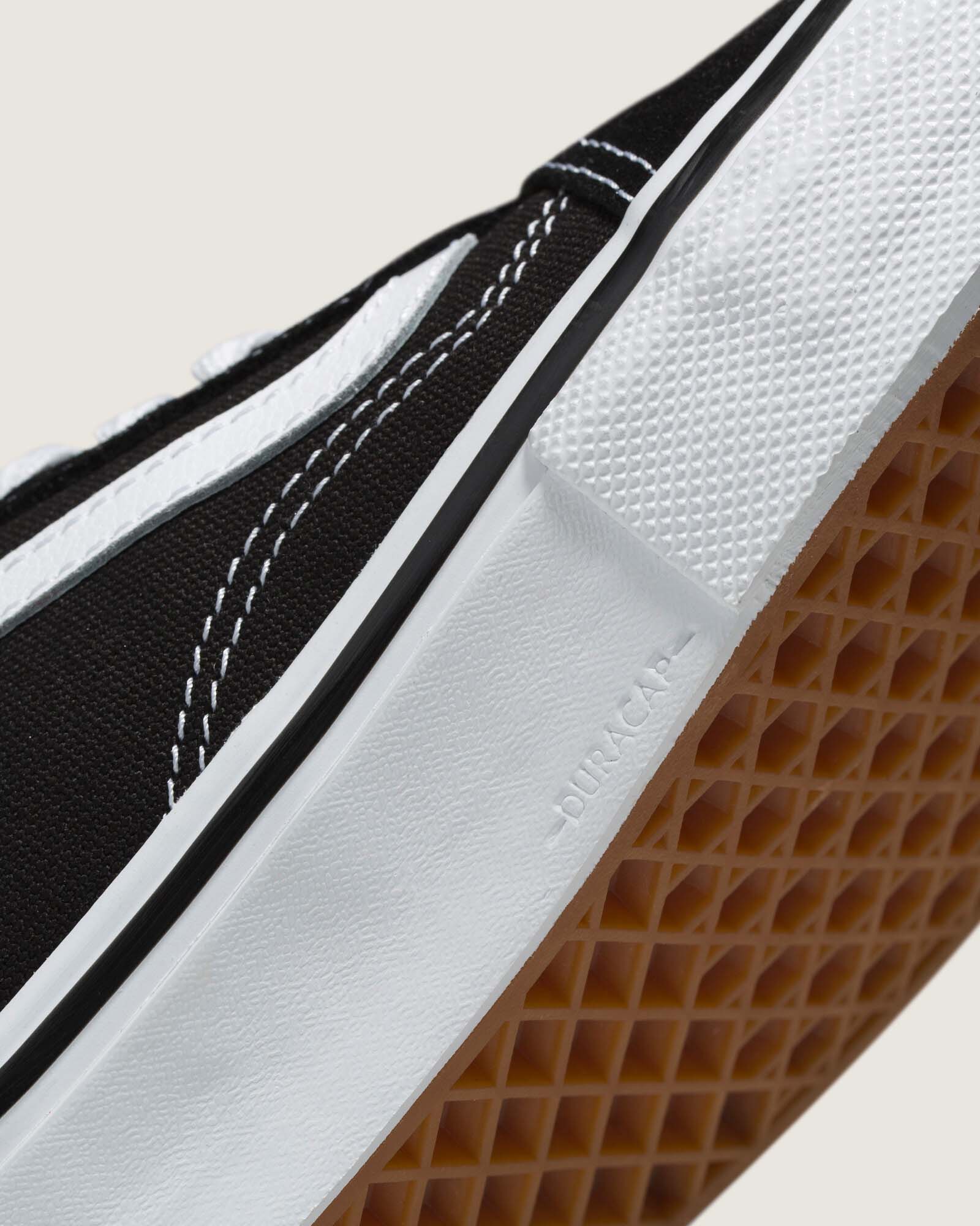 バンズ VANS SKATE Old Skool BLACK/WHITE VN0A5FCBY28 スケート スケートオールドスクール  23.5㎝～28.0㎝ スニーカー メンズ レディース シューズ 0194905586605 【送料無料 北海道/沖縄/離島を除く】 BLACK/WHITE 23.5cm