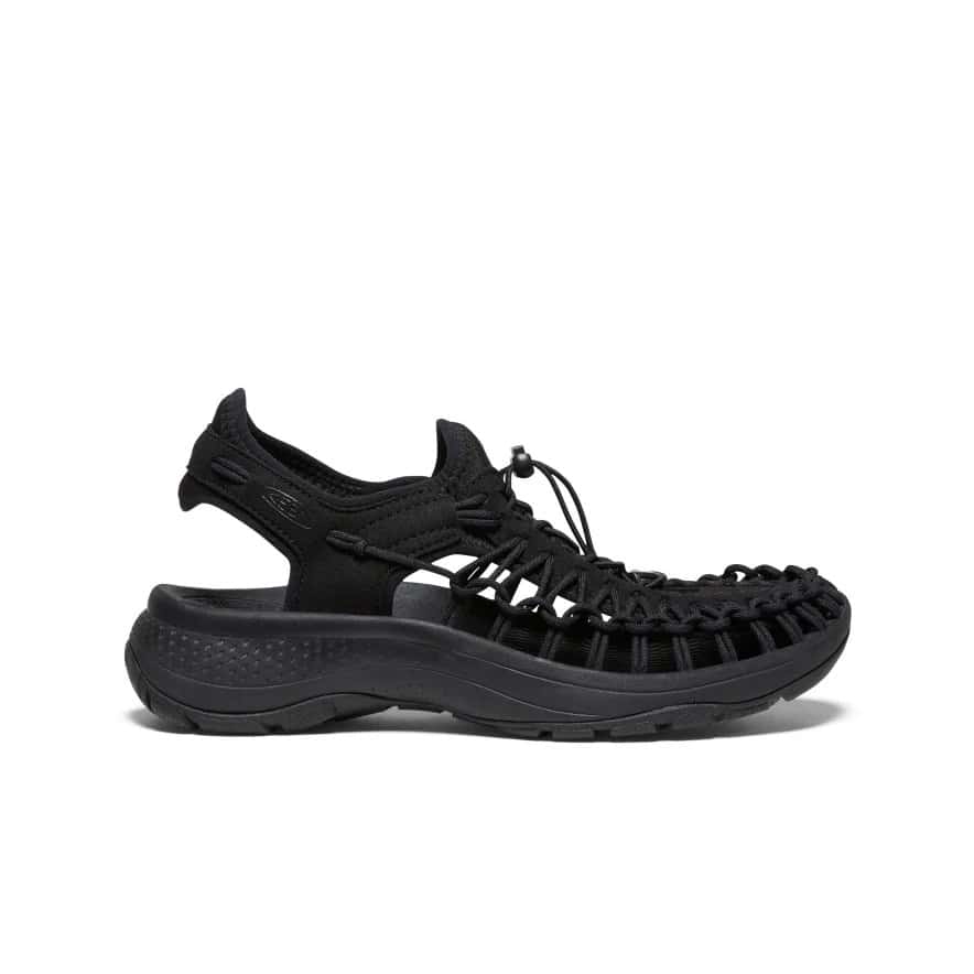 KEEN UNEEK ASTORIA キーン ユニーク アストリア Black/Black 26.0cm 1027292 スニーカー レディース 0195208151149【送料無料 北海道/沖縄/離島を除く】 Black/Black 26.0cm
