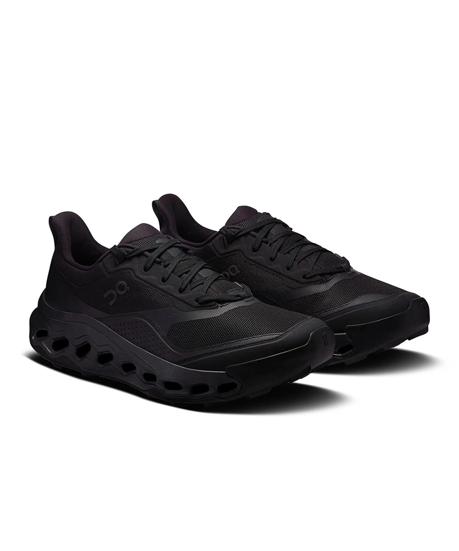 On オン  Cloudhorizon 2 Waterproof Black/Black 厚底 28.0cm  スニーカー メンズ トレイルラン 厚底 7615537593630【送料無料 北海道/沖縄/離島を除く】 Black/Black 28.0cm