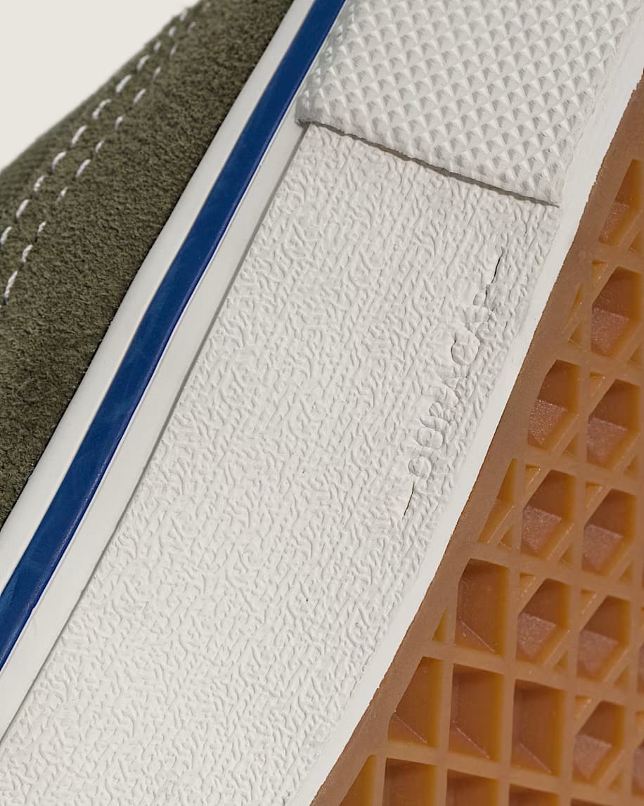 VANS SKATE AUTHENTIC バンズ スケート オーセンティック MOSSY OLIVE VN0A5FC8FR1 27.0㎝ スニーカー メンズ シューズ 0198266465043 【北海道/沖縄/離島 着払い】 MOSSY OLIVE 27.0cm