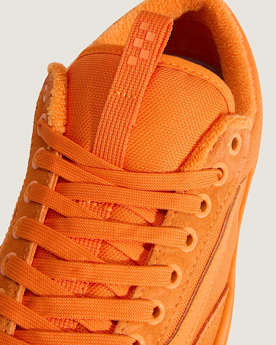 VANS スケート オールドスクール 36+ Skate Old Skool 36+ by Atiba Jefferson メンズ スニーカー シューズ スケボー スケートボード スケシュー Atiba Solar Orange 27.0cm VN000D5R12Q 0197804533169 【送料無料 北海道/沖縄/離島を除く】 Atiba Solar Orange 27.0cm