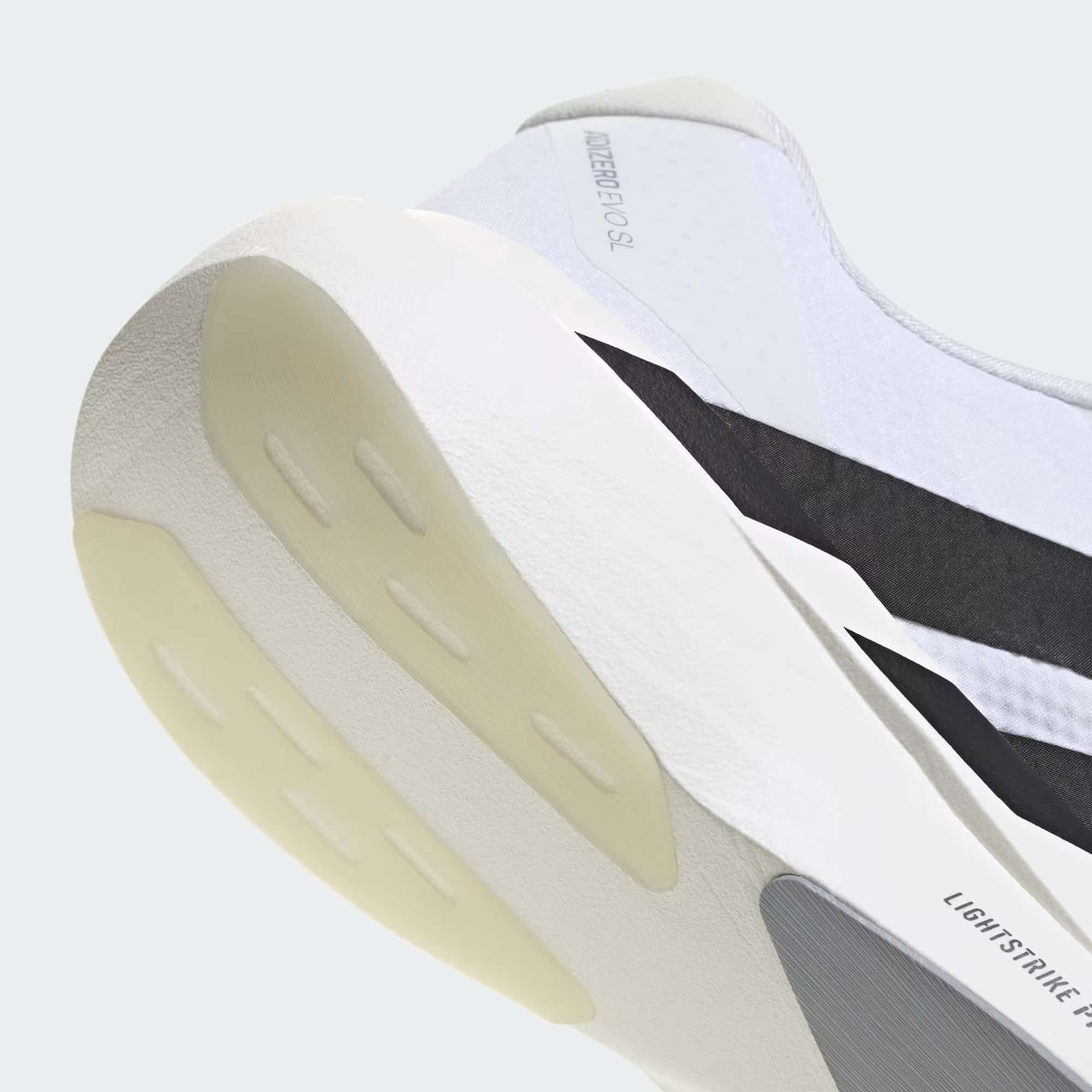 ADIDAS ADIZERO EVO SL WOVEN アディダス アディゼロ エボ エスエル ウーブン Cloud White / Core Black / Dash Grey 25.0cm JR4736 スニーカー レディース 4068804974008 【送料無料 北海道/沖縄/離島を除く】 Cloud White / Core Black / Dash Grey 25.0cm