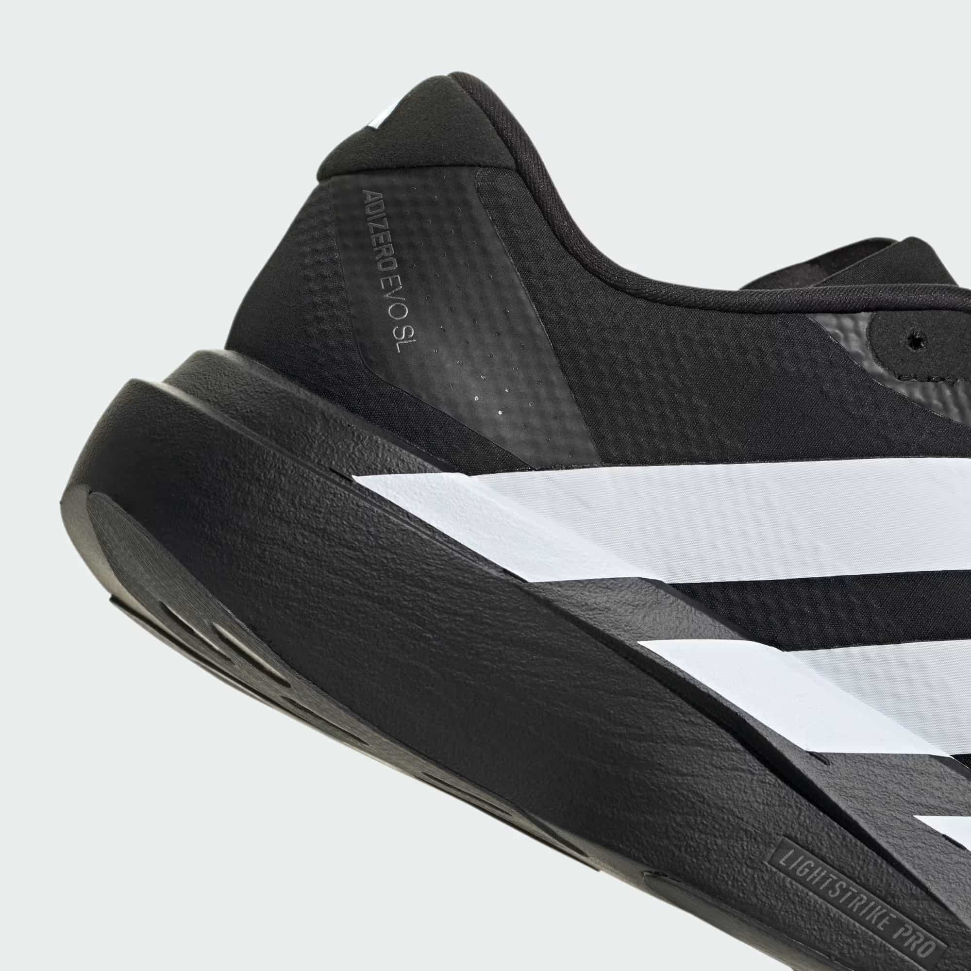 ADIDAS ADIZERO EVO SL WOVEN アディダス アディゼロ エボ エスエル ウーブン Core Black / Cloud White / Carbon 27.0cm JR4728 スニーカー メンズ 4068812866029 【送料無料 北海道/沖縄/離島を除く】 Core Black / Cloud White / Carbon 27.0cm