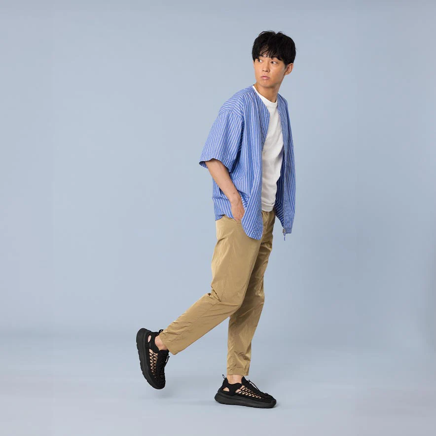 KEEN キーン スニーカー メンズ アウトドアシューズ サンダル UNEEK WK ユニーク ダブルケー Black/Black 26.0cm～28.0cm 1030271 MM1 【送料無料 北海道/沖縄/離島を除く】 Black/Black 26.0cm