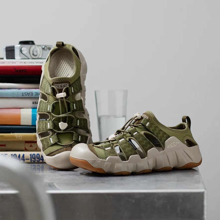 キ－ン ハイパーポート エイチツー KEEN HYPERPORT H2 Martini Olive/Plaza Taupe 26.0cm～28.0cm 1028654 スニーカー メンズ 0198266502779 【送料無料 北海道/沖縄/離島を除く】 Martini Olive/Plaza Taupe 26.0cm