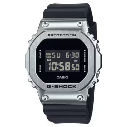 CASIO G-SHOCK GSHOCK ジーショック DIGITAL 5600SERIES  GM-5600U-1JF 耐衝撃構造（ショックレジスト） 20気圧防水 国内正規品 【送料無料 北海道/沖縄/離島除く】 1JF