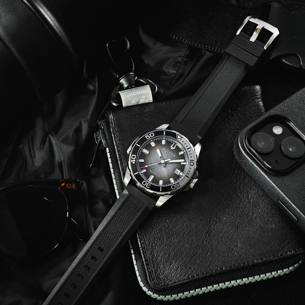 ♪【ご予約受付中！】【BULOVA】Marine Star 98B465 自動巻 メンズ