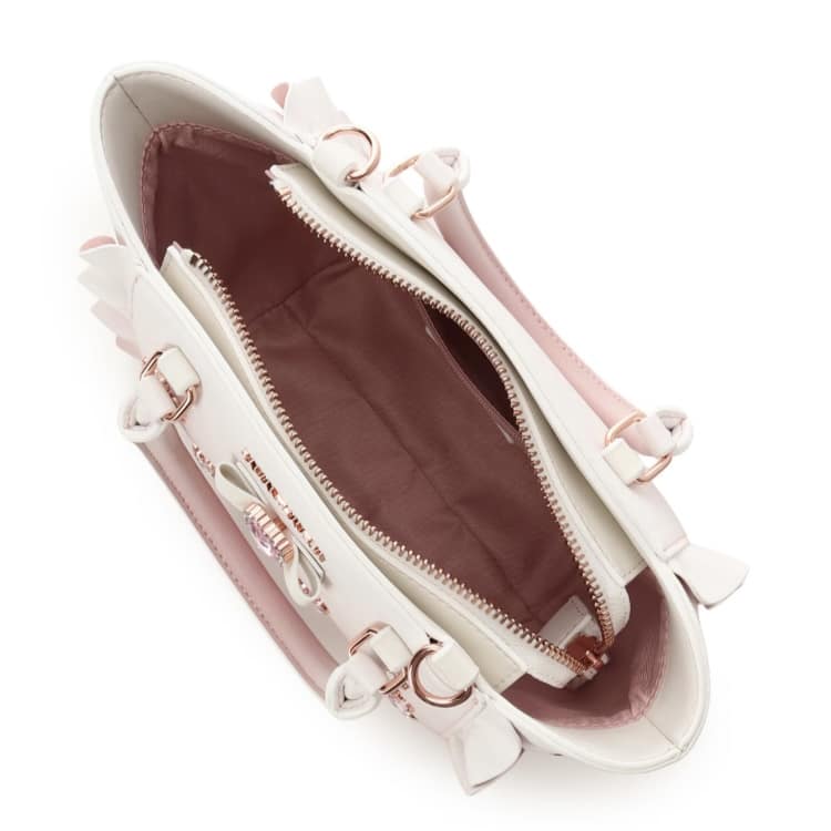 サクラフラッター