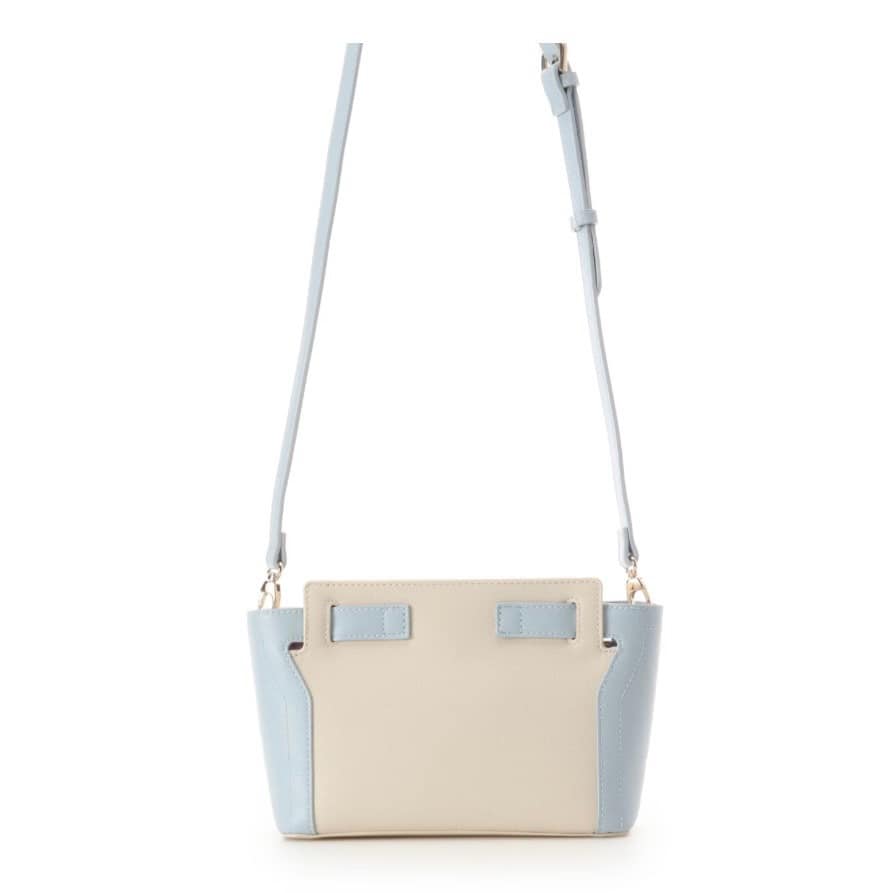 フロントバックルショルダーバッグ