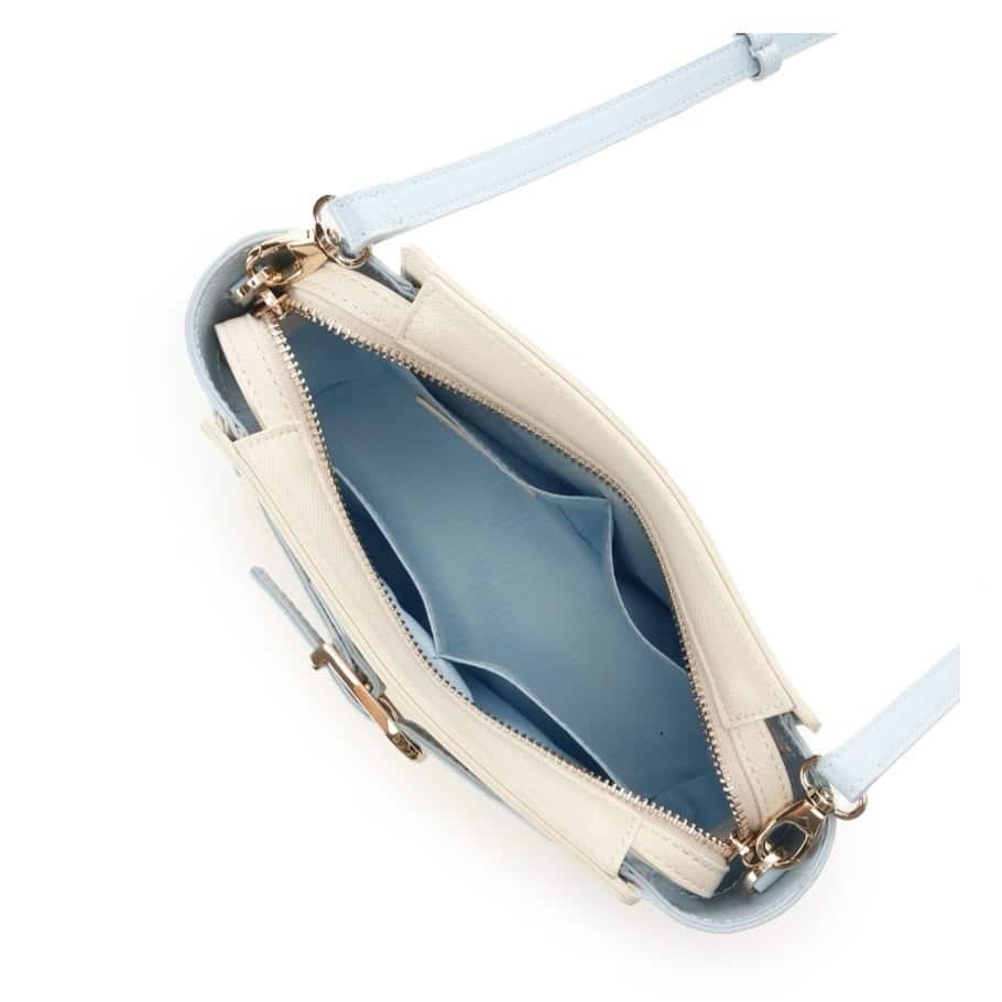 フロントバックルショルダーバッグ