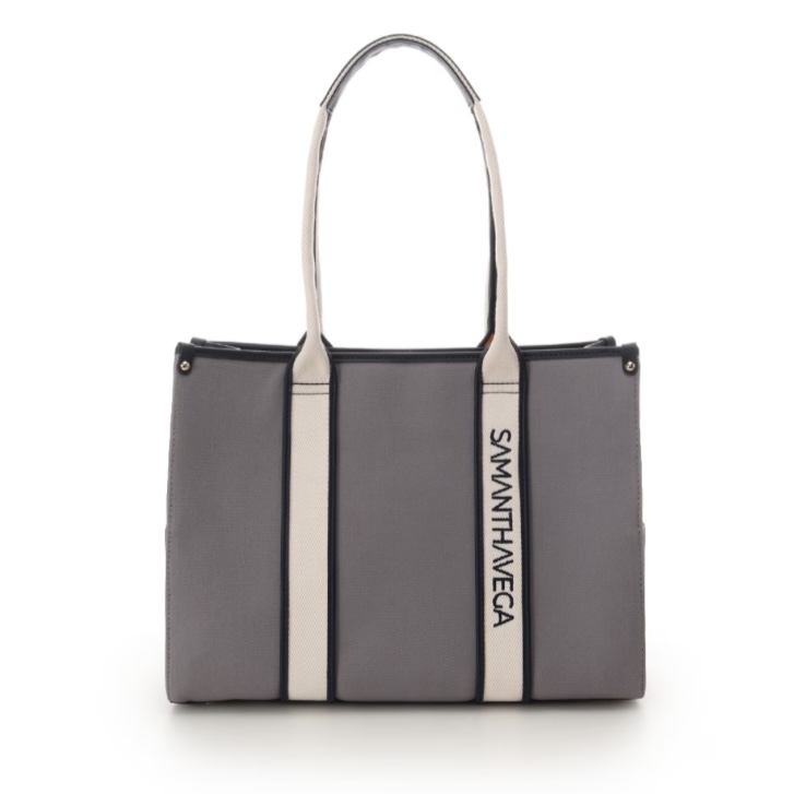 サマンサベガセレブリティ