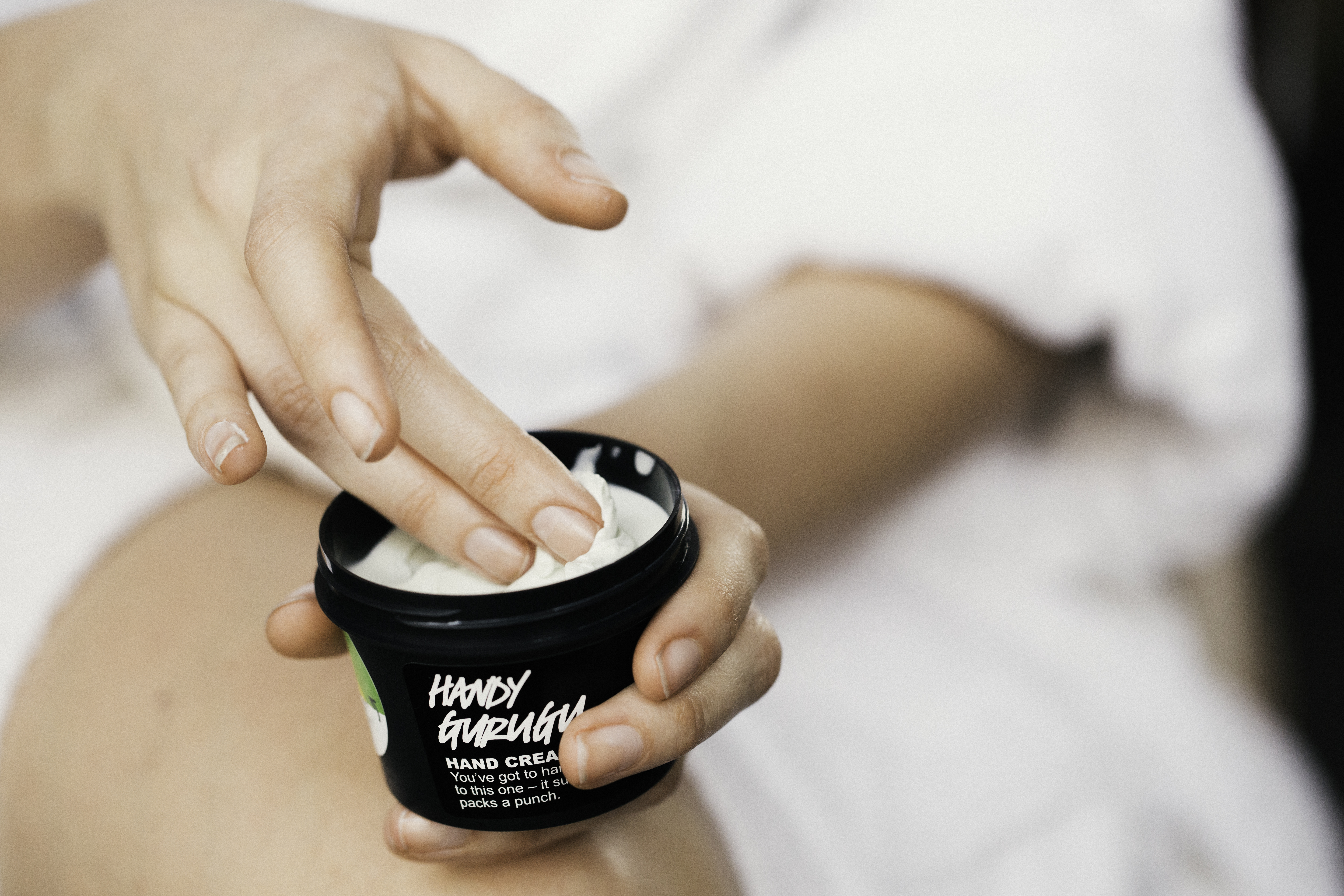 ハンドインハンド（ハンドクリーム）