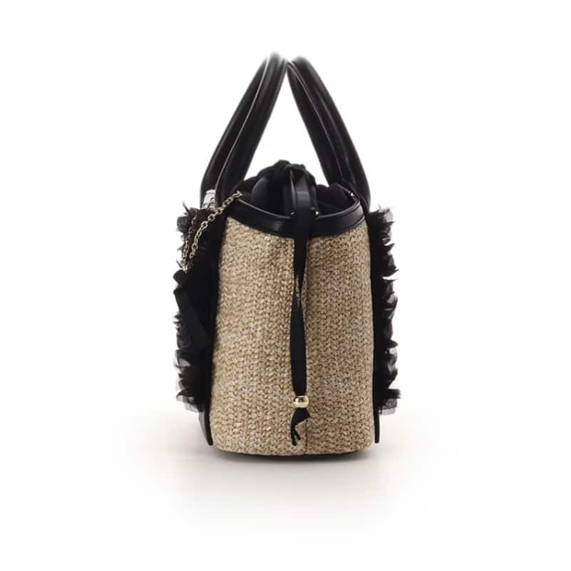 リボンチャーム付き フリルかごバッグ　ブラック