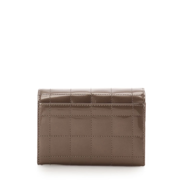 エナメルキルティング 二つ折り財布　グレージュ