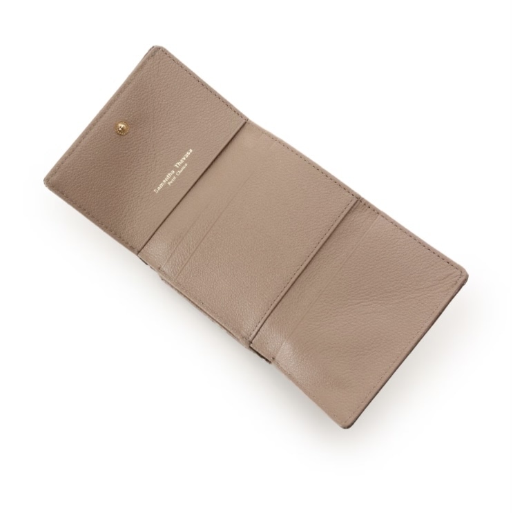 エナメルキルティング がま口折財布　グレージュ