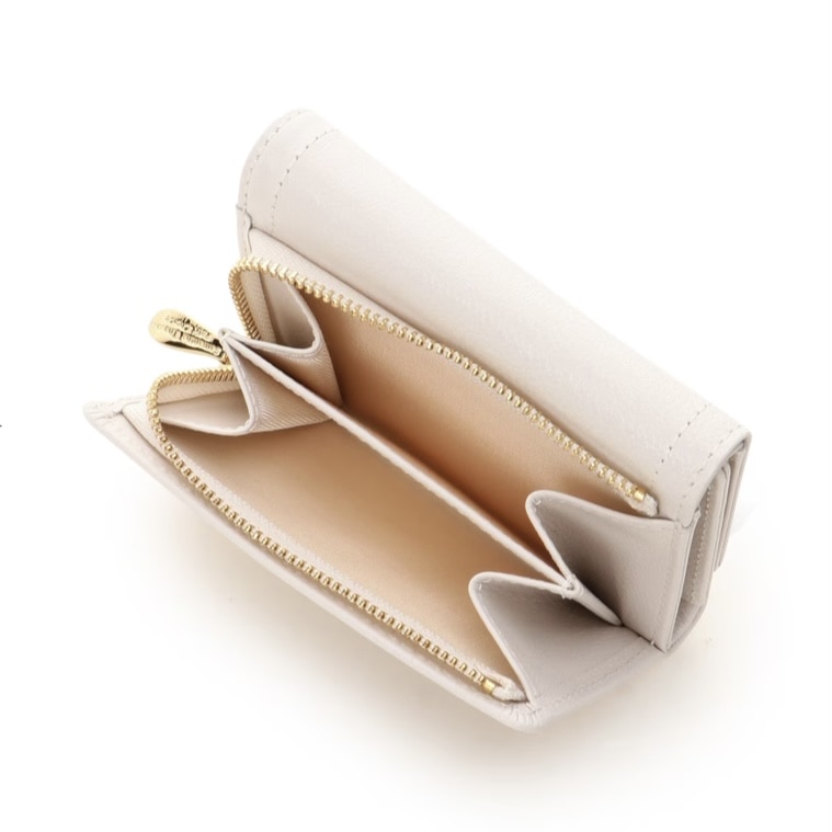 クリアハートビジュー 折財布　ホワイト