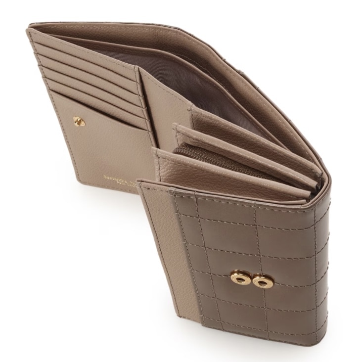 エナメルキルティング 二つ折り財布　グレージュ