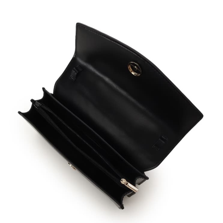 キルティングウォレットショルダー　ブラック