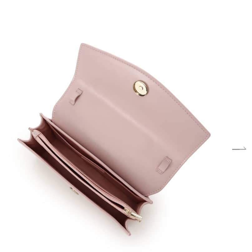 キルティングウォレットショルダー　ピンクベージュ