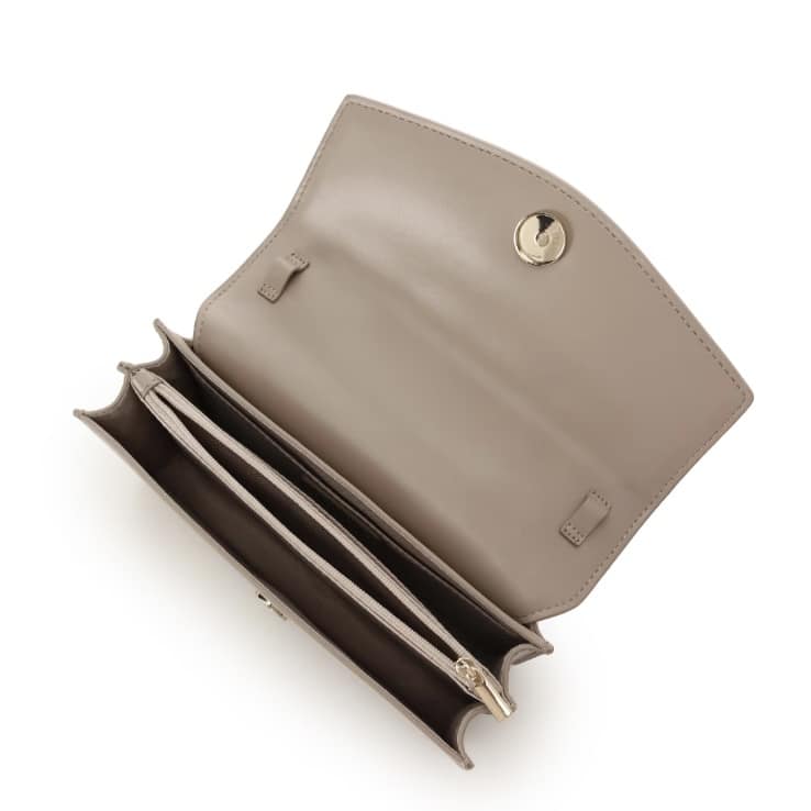 キルティングウォレットショルダー　グレージュ