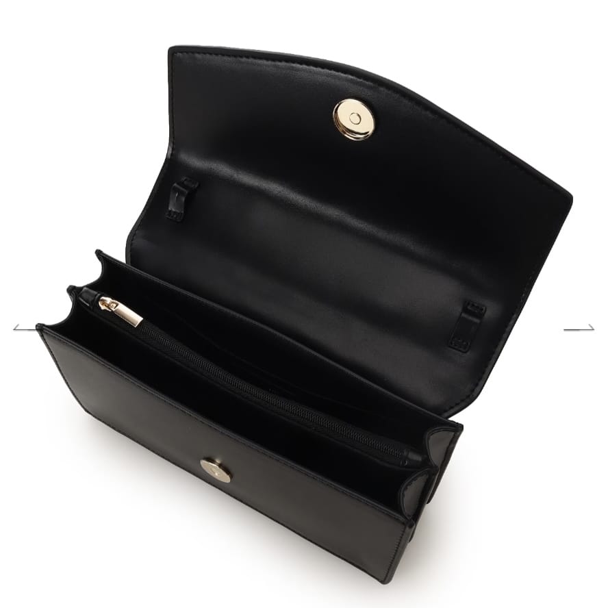 キルティングウォレットショルダー　ブラック