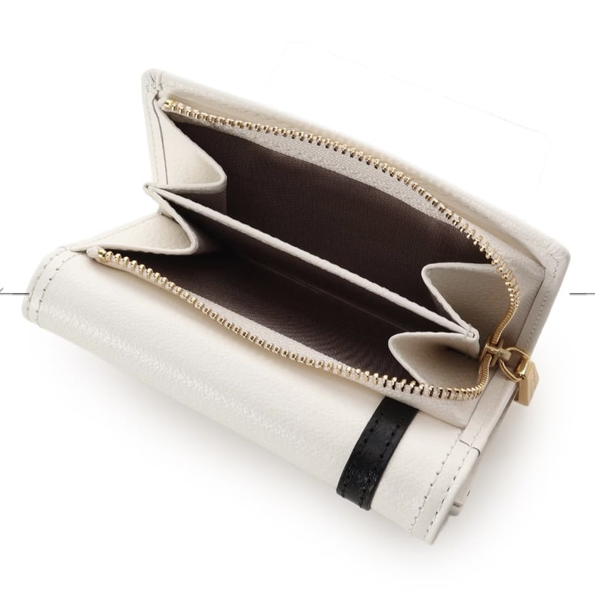 ベルトラッピング 折財布　ホワイト
