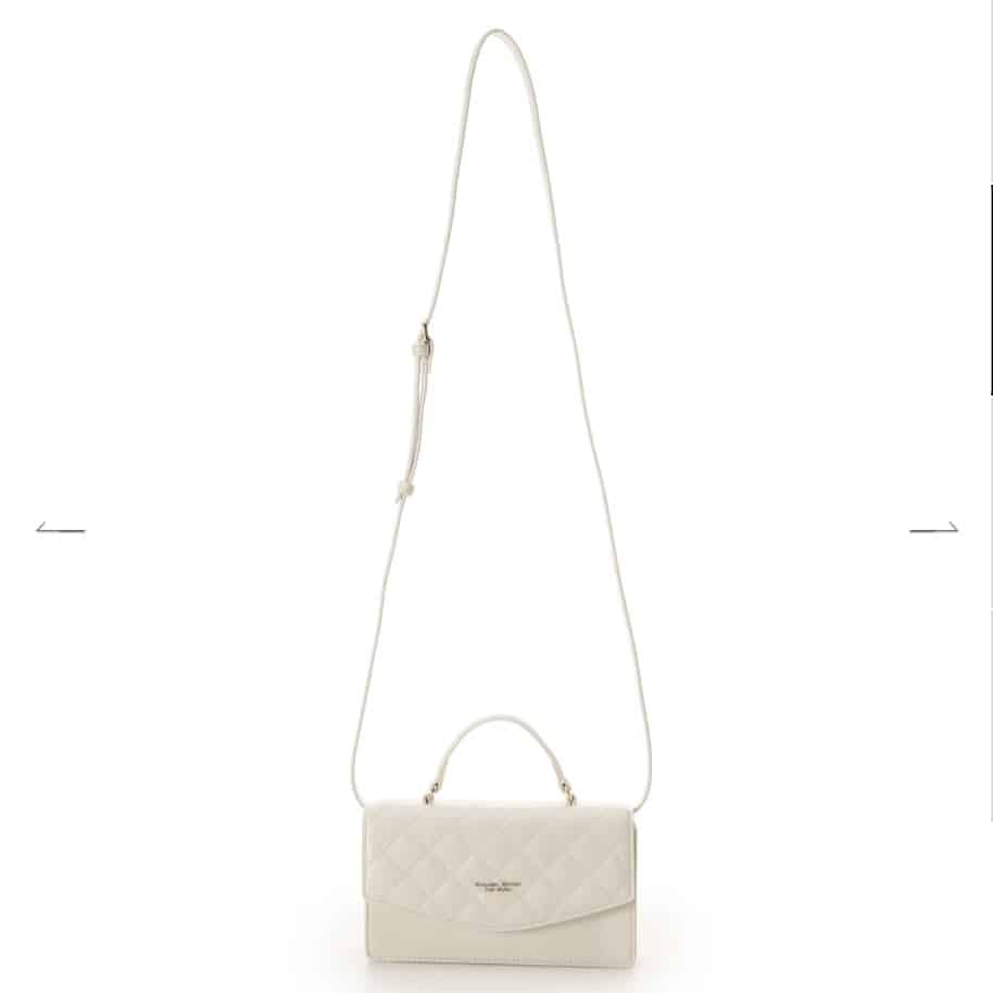 キルティングウォレットショルダー　オフホワイト