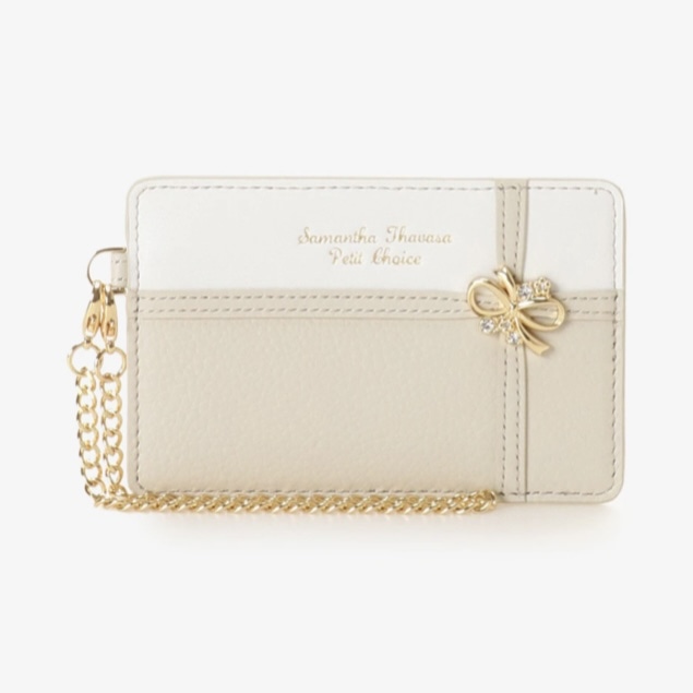 リボンラッピング　パスケース　ベージュ