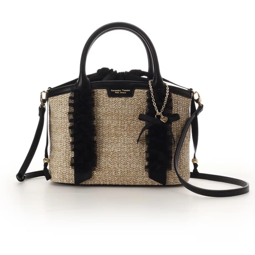 リボンチャーム付き フリルかごバッグ　ブラック