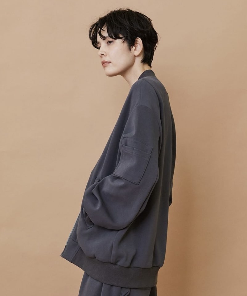 アクティ―（ブルゾン） チャコール 1サイズ