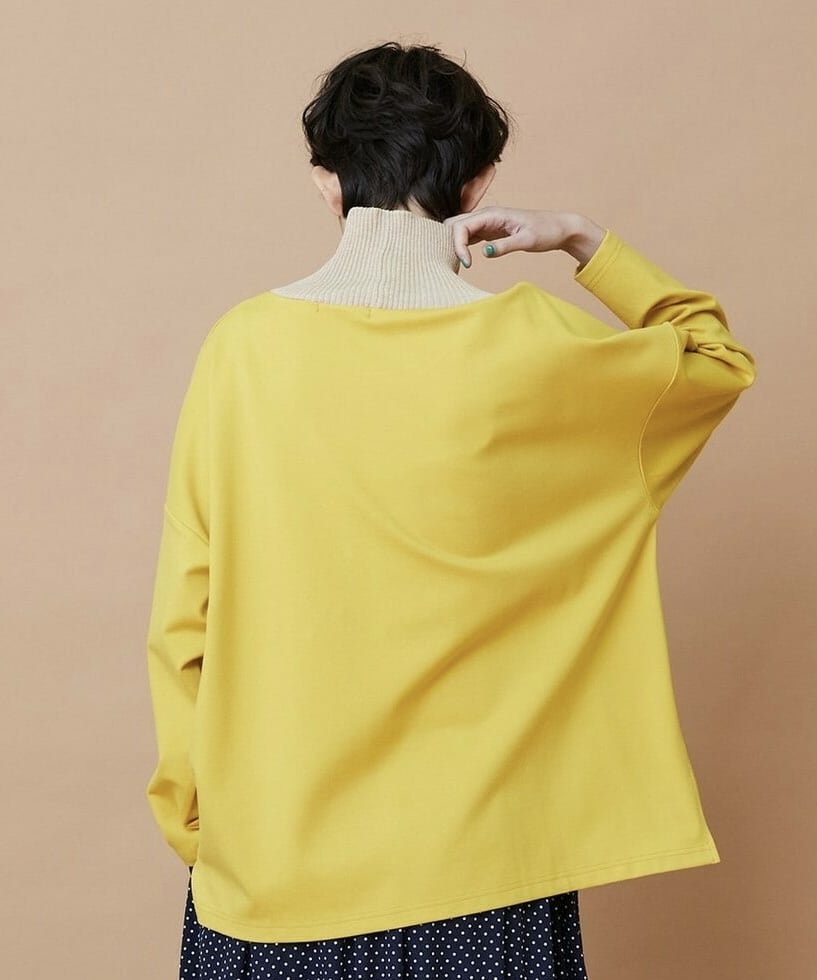 ロールネック アイボリー 1サイズ