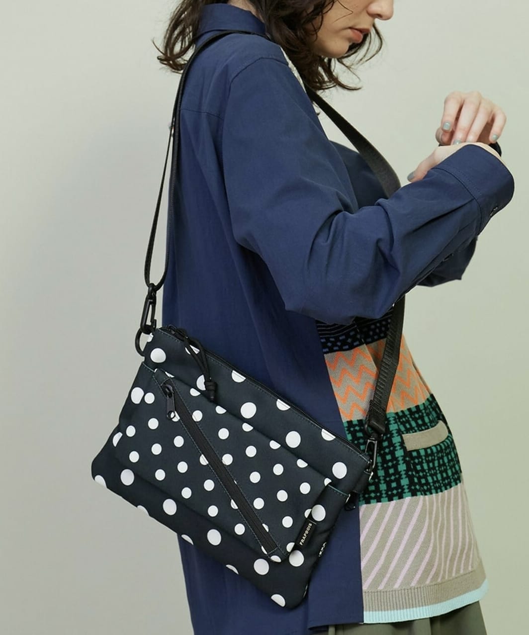 フラップサコッシュ ブラック Fサイズ