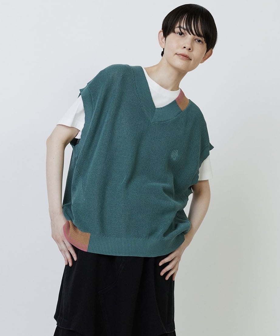 beauty:beast オリーブグリーン カーキ ベスト beauty:beast オリーブ