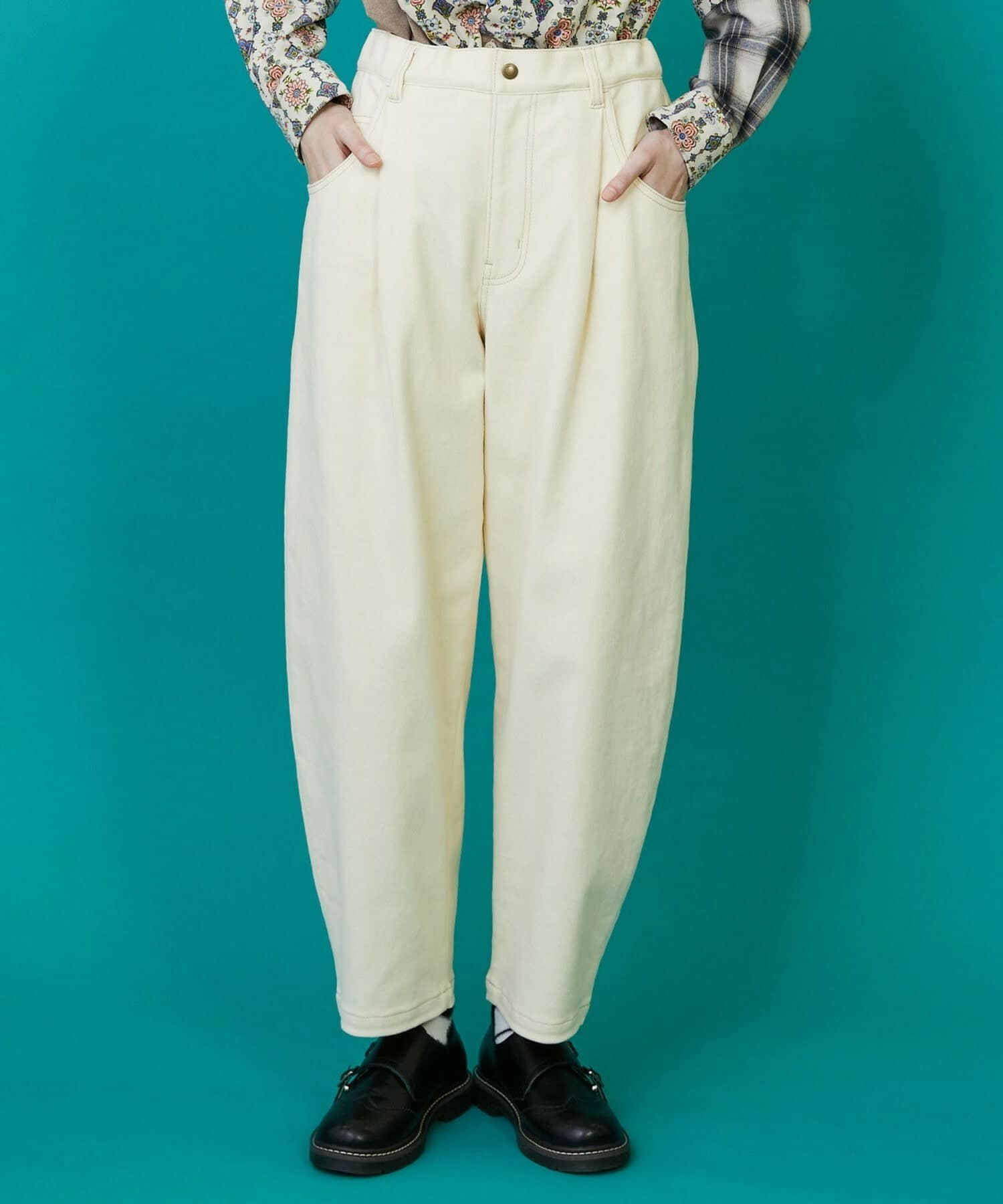 カーブツイル エクリュ 1サイズ