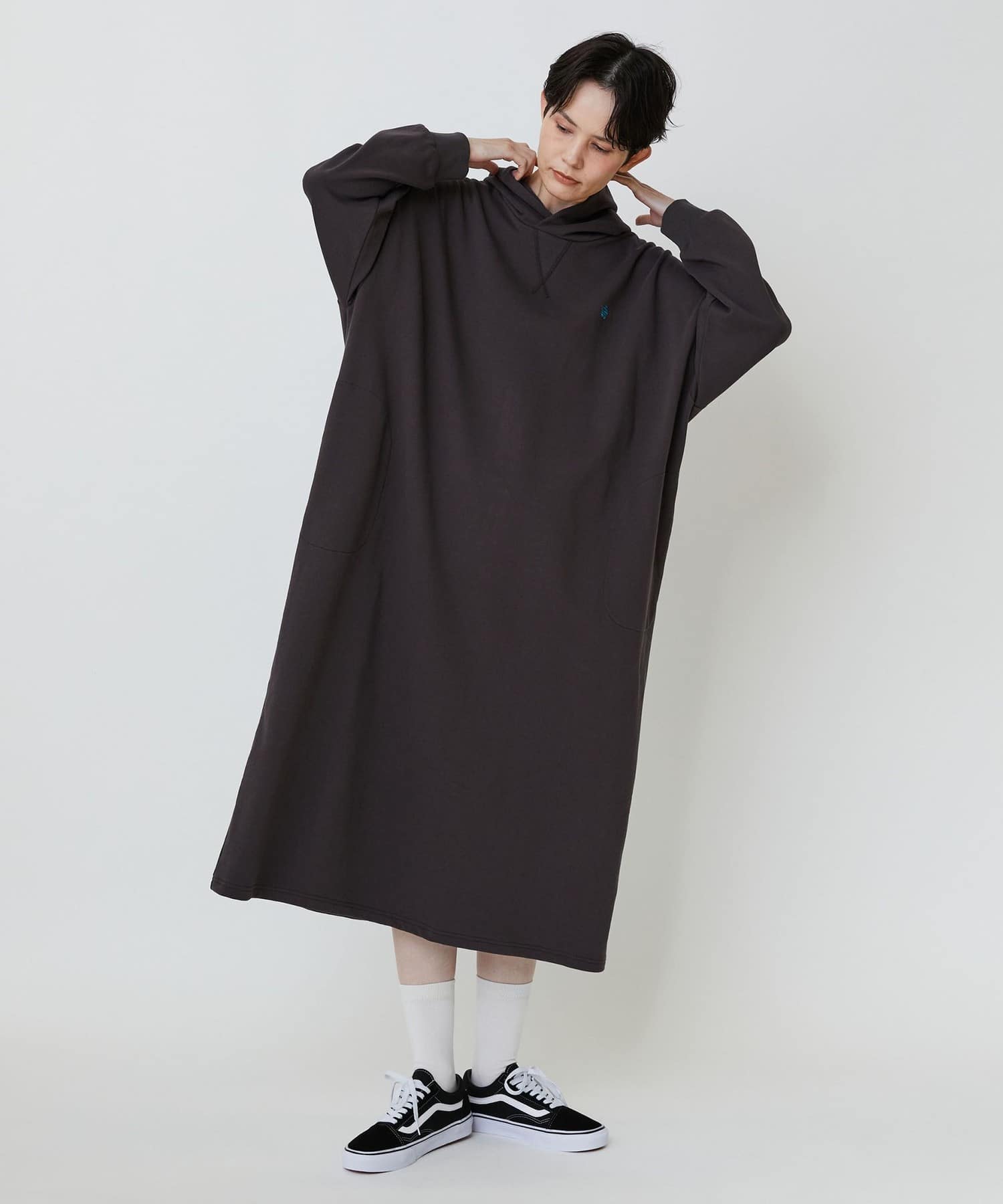 フーディーワンピ ワイン 1サイズ