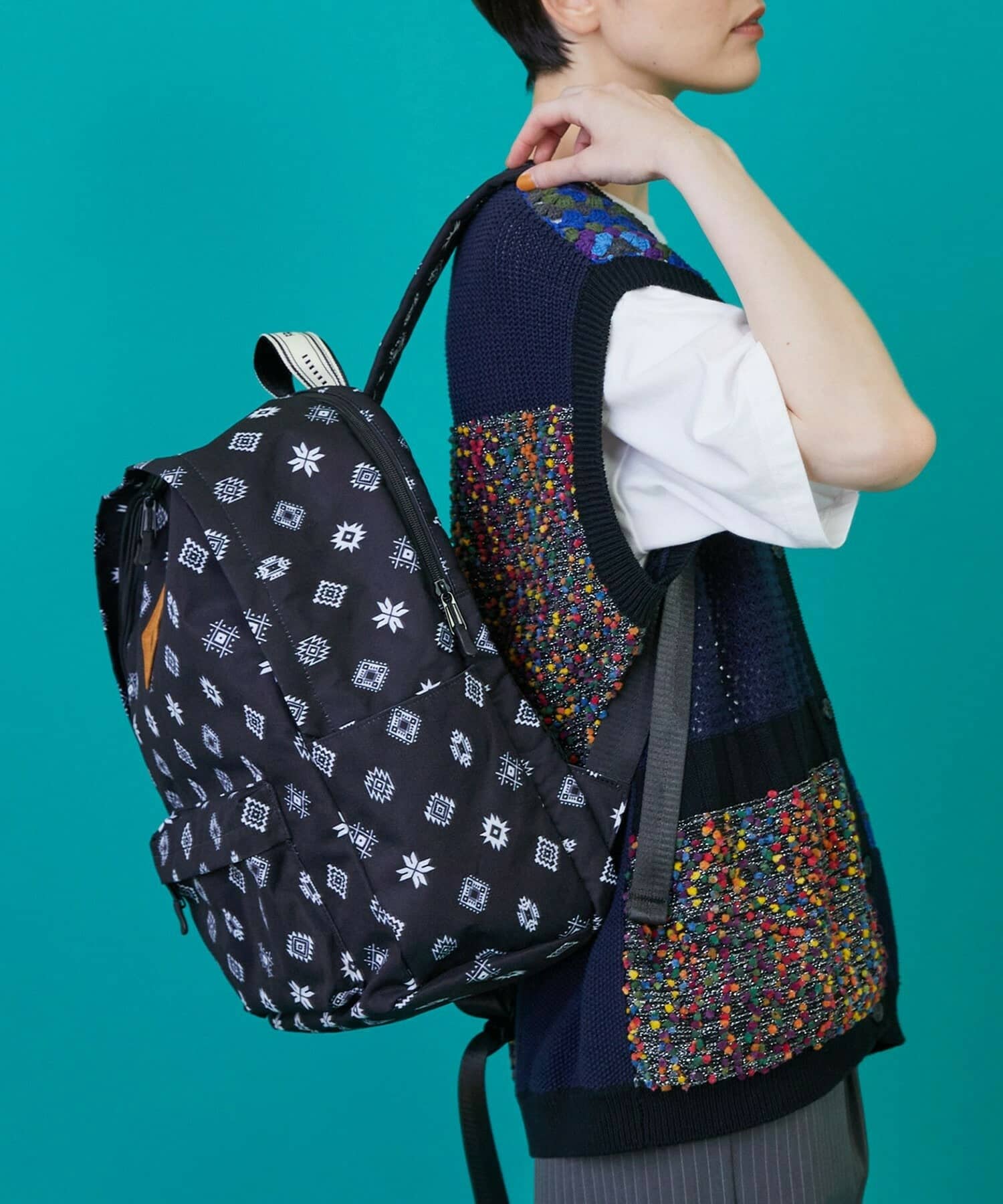 ネイティブリュック レッド Fサイズ