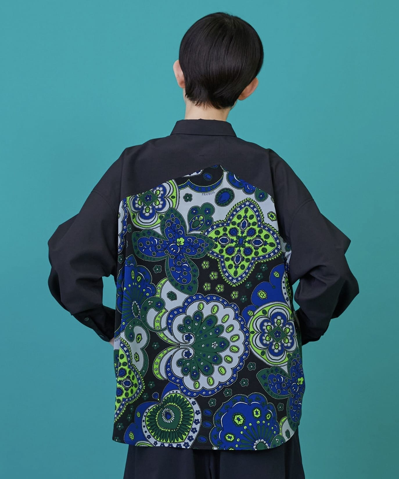 スカーフル（シャツ） ブルー 1サイズ