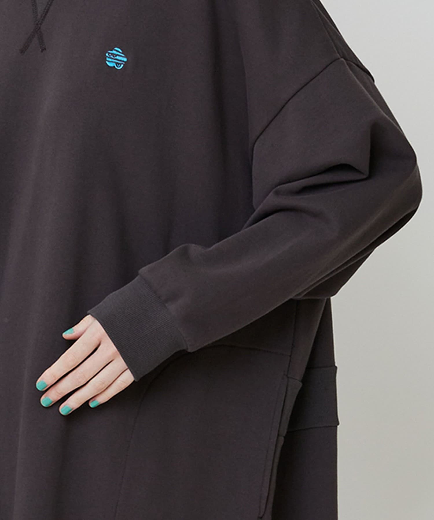 フーディーワンピ ワイン 1サイズ