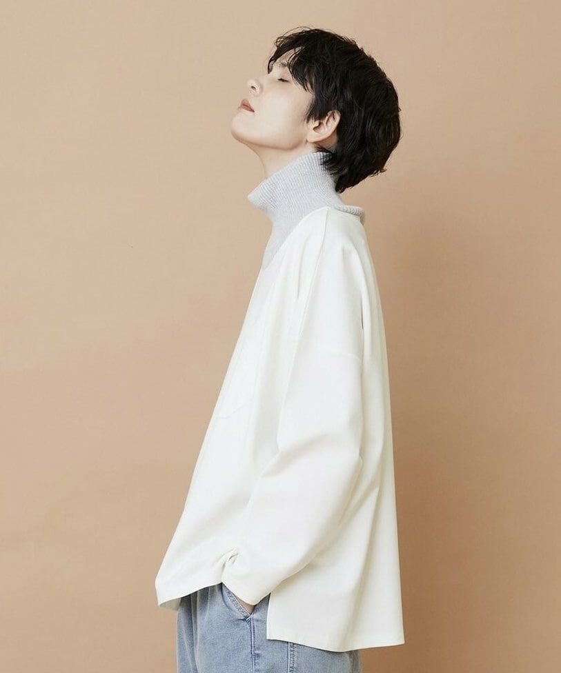 ロールネック アイボリー 1サイズ