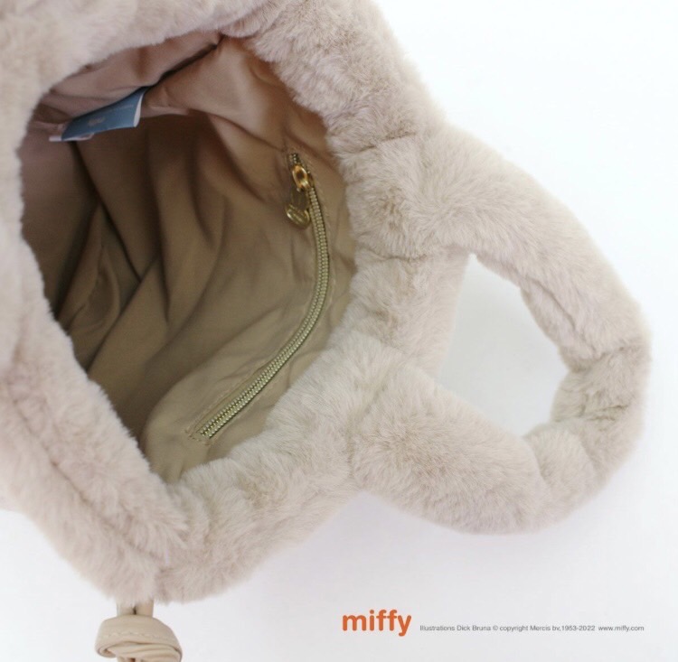 【ミッフィー(miffy)  巾着タイプ　モコモコファー　6057 ホワイト】