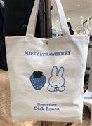ミッフィー帆布トート　ストロベリーブルー　数量限定！