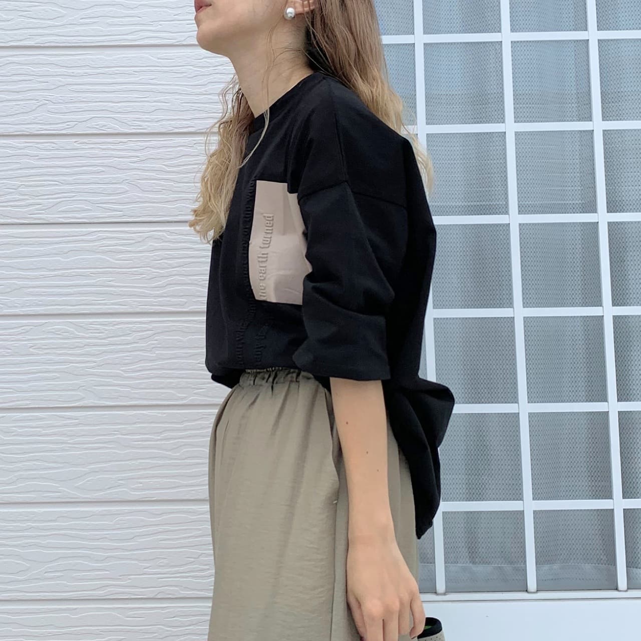 エンボスロゴT ブラック Free